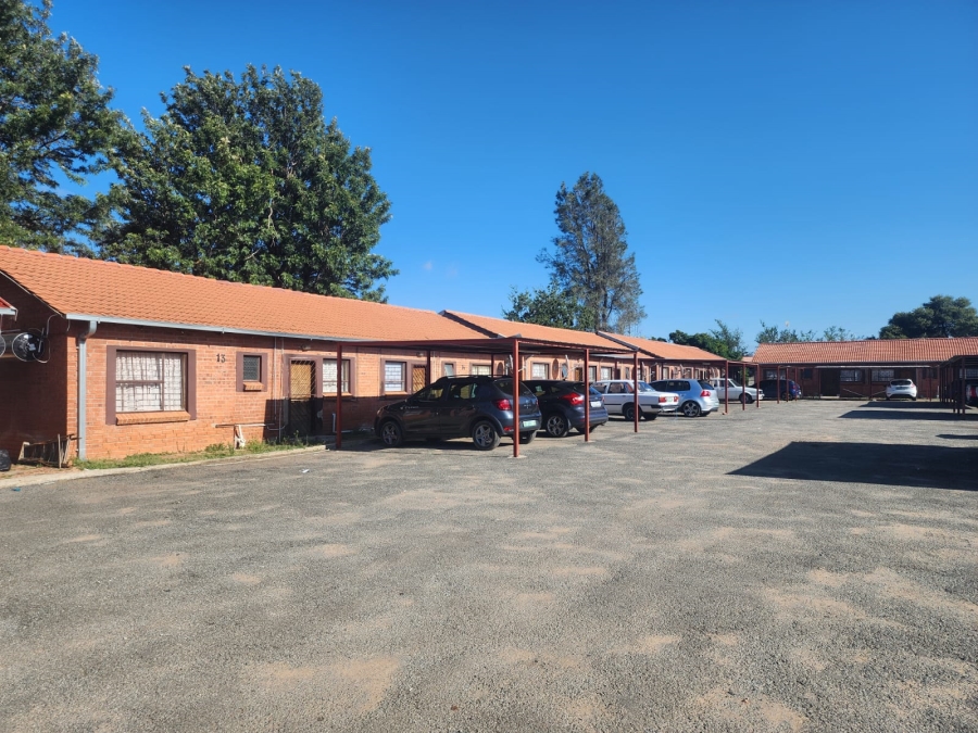 2 Bedroom Property for Sale in Reitzpark Free State